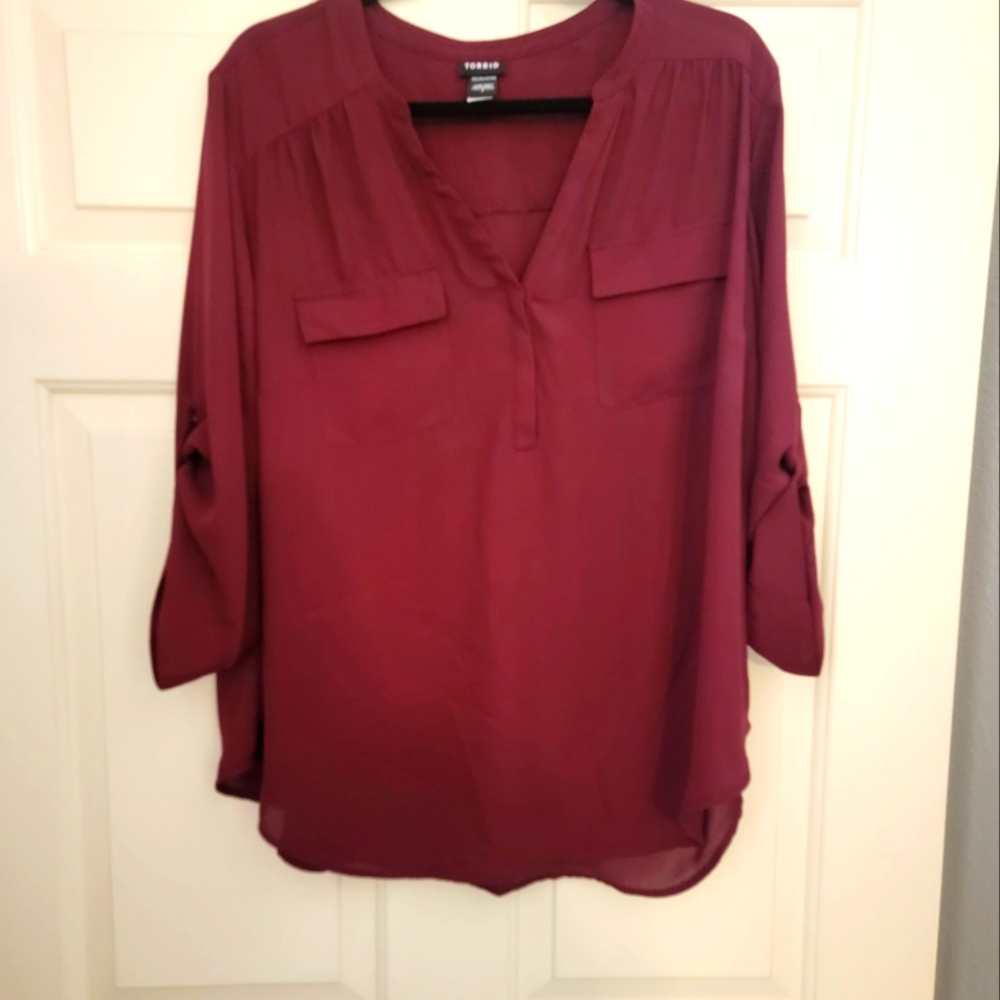 Burgundy 3/4 Sleeve Blouse